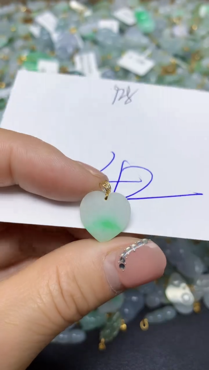 【闪购商品】翡翠挂件18K金镶嵌 天然翡翠A货