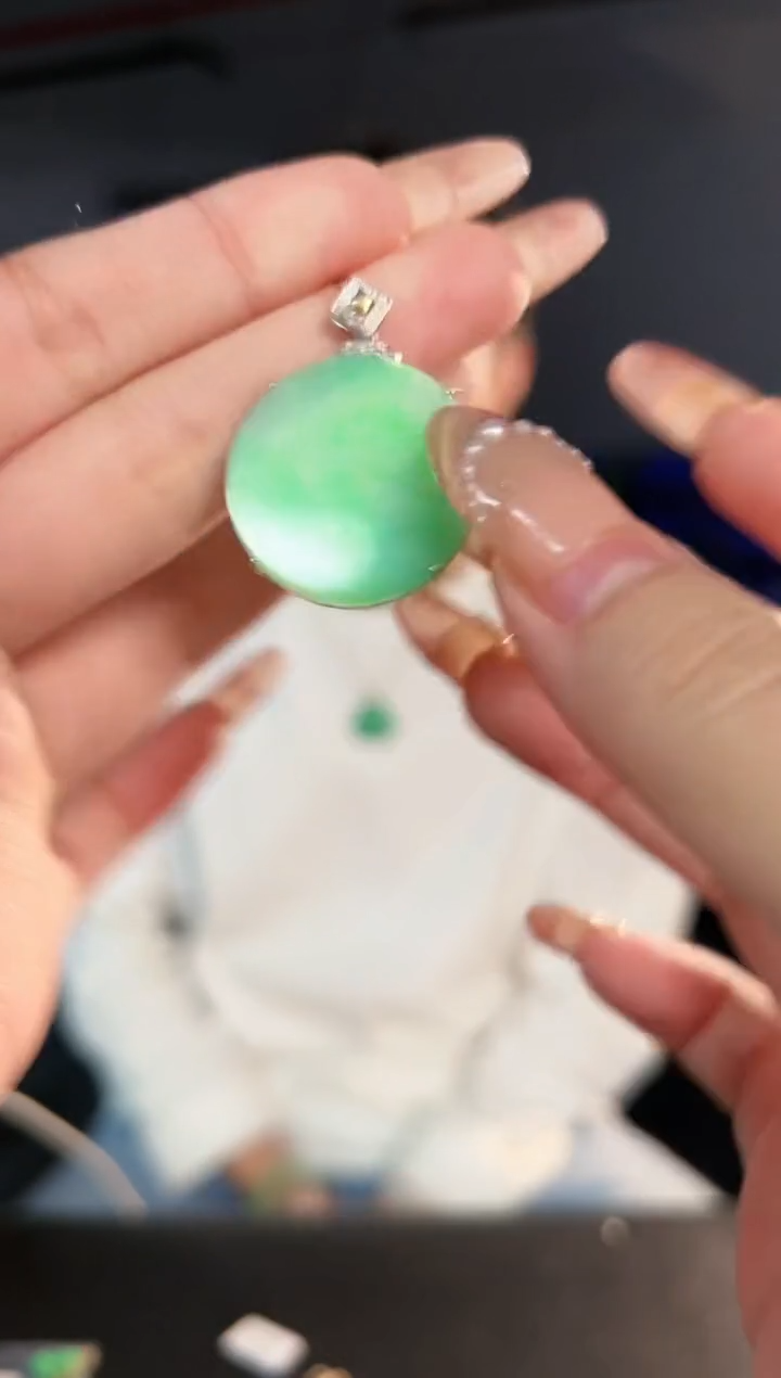 【闪购商品】翡翠颈饰18K金镶嵌缅料A货/支持复检/一件