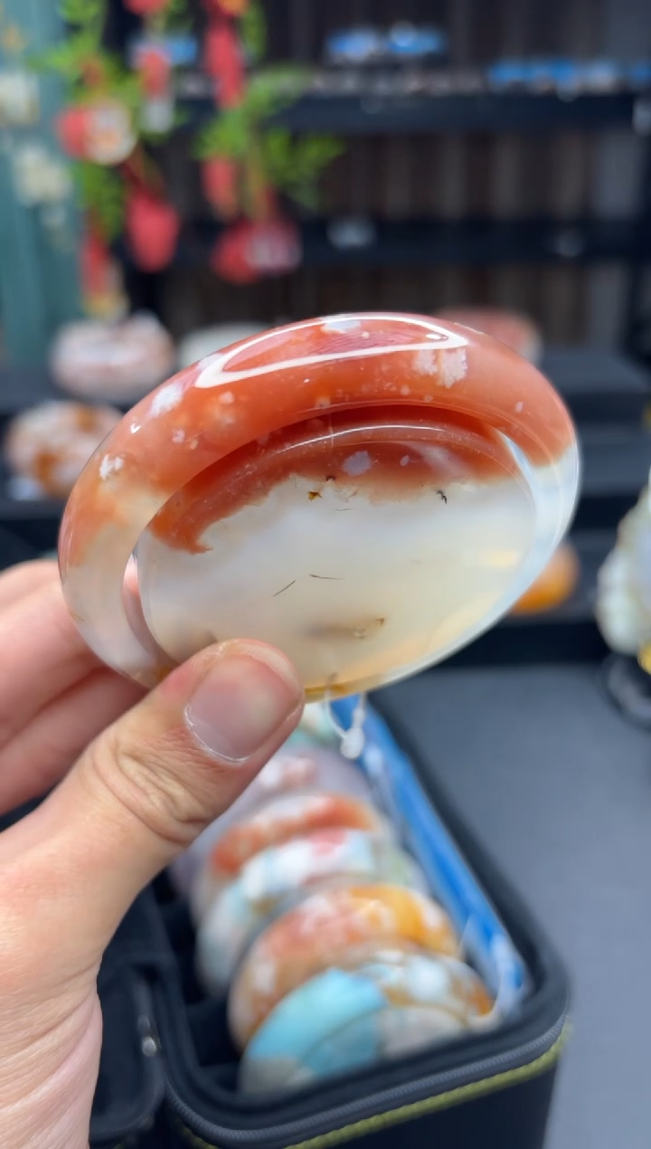 【闪购商品】石英质玉手镯未镶嵌189（62圈赠送镯心）