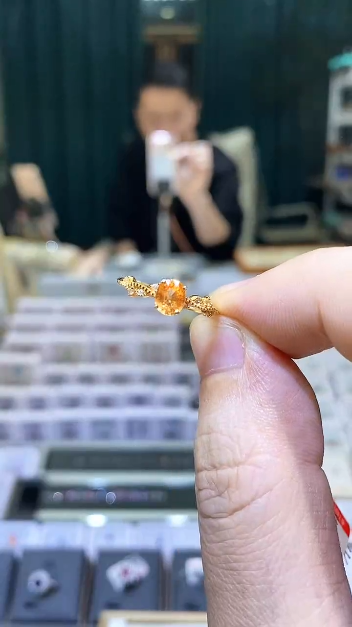 银S925镶嵌戒指石榴石（芬达石）天然芬达石