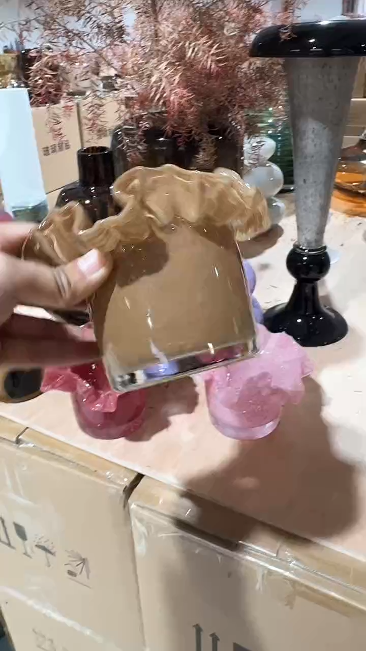 【闪购商品】玻璃咖色烛台