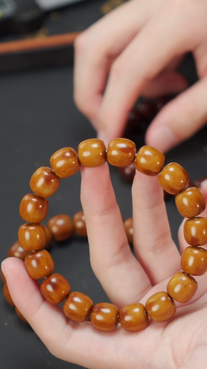 紫金鼠手串油核老型12+  10531