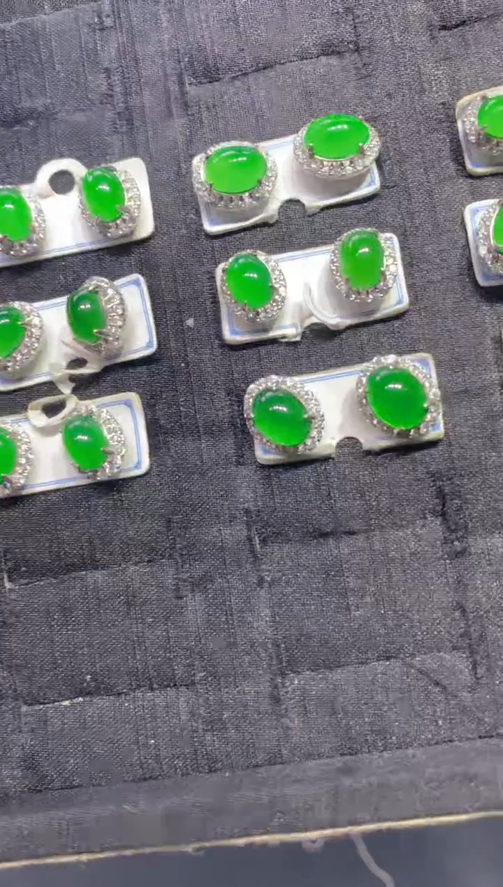 【闪购商品】定制翡翠未镶嵌34定制翡翠.多样性发货-发其一