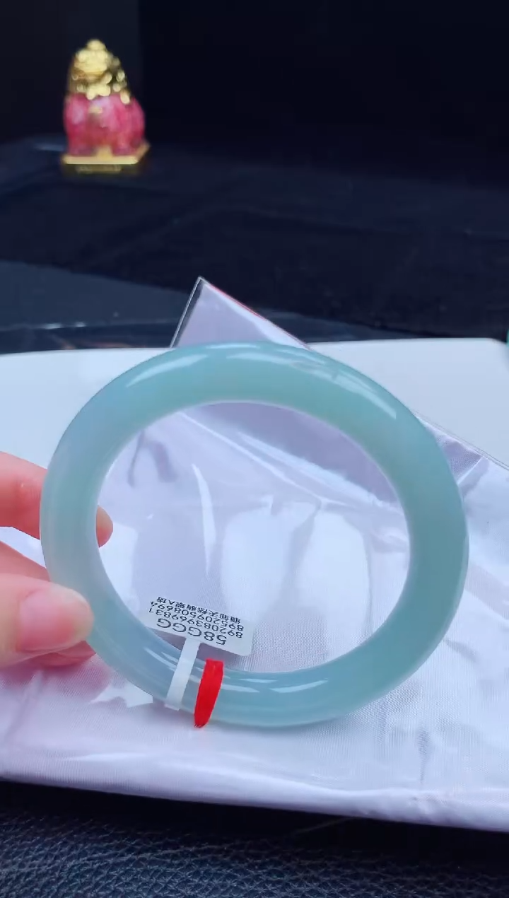 翡翠手镯未镶嵌缅甸天然翡翠A货手镯