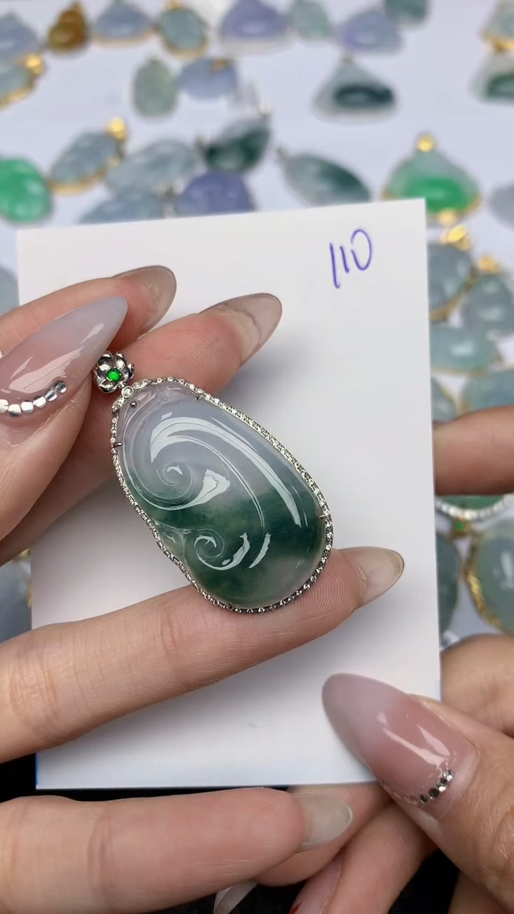 【闪购商品】翡翠颈饰18K金镶嵌天然翡翠A货 110