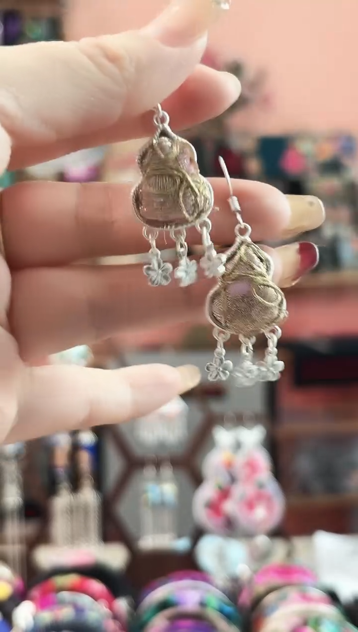 艺枝独绣手工饰品230