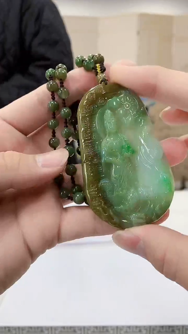 【闪购商品】定制翡翠未镶嵌4688bb-毛货挂件186赠珠链