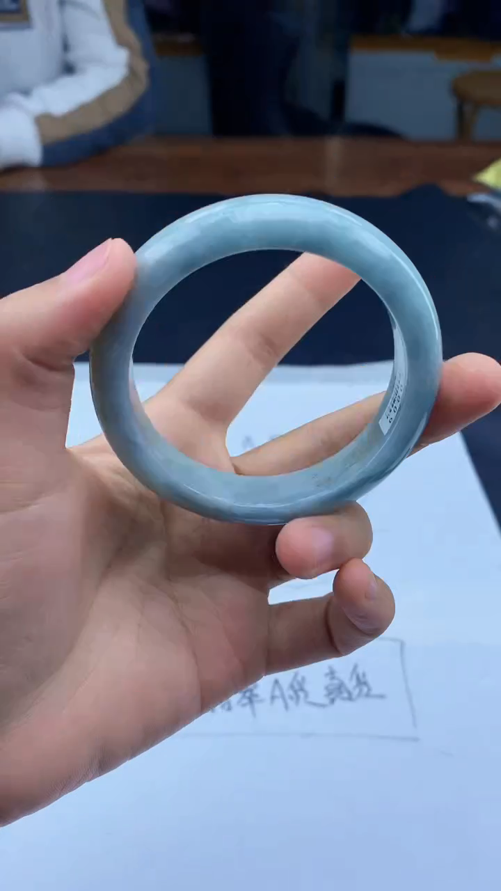 翡翠手镯未镶嵌天然缅甸A货翡翠手镯49