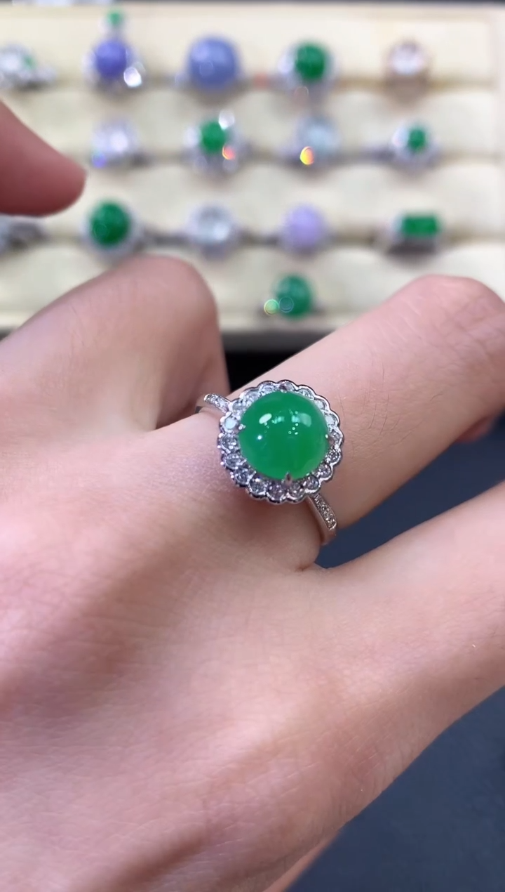 【闪购商品】翡翠戒指18K金镶嵌b66   