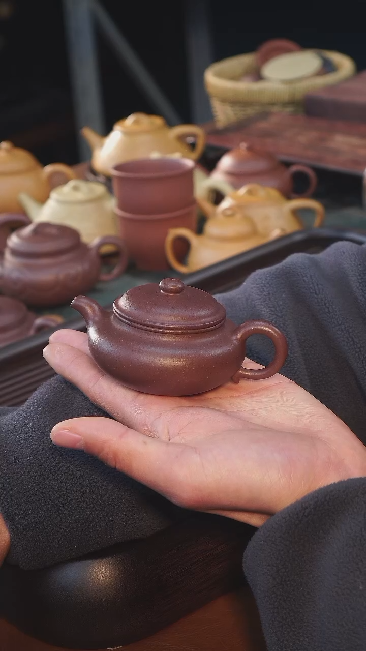 【闪购商品】紫砂茶壶预定：特练紫泥名片王景州100cc小仿古