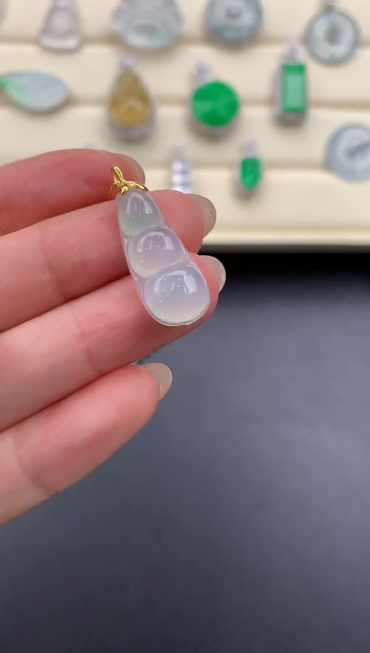 【闪购商品】翡翠颈饰18K金镶嵌X392       