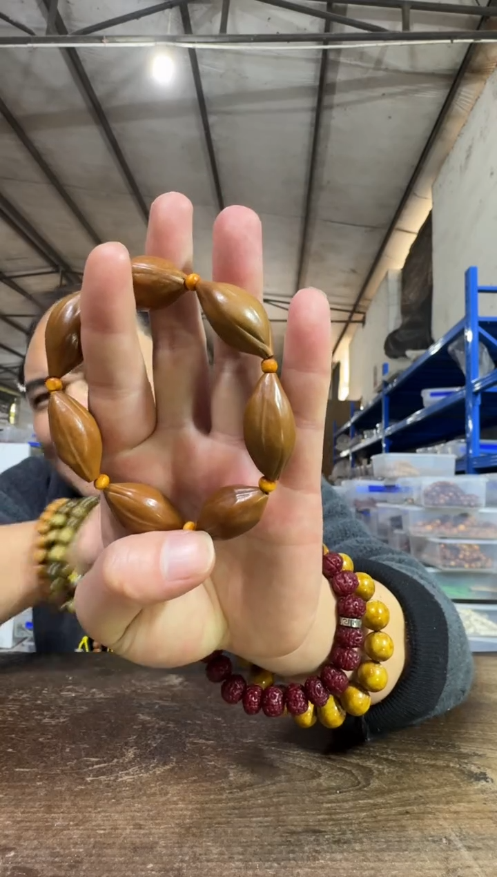 手串猴头核桃D11实物为准