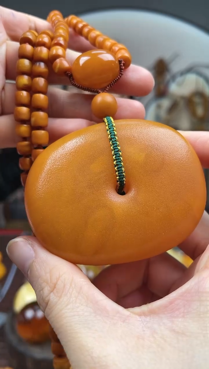 【闪购商品】琥珀裸石未镶嵌首饰 假1赔4 （多样性发货1件