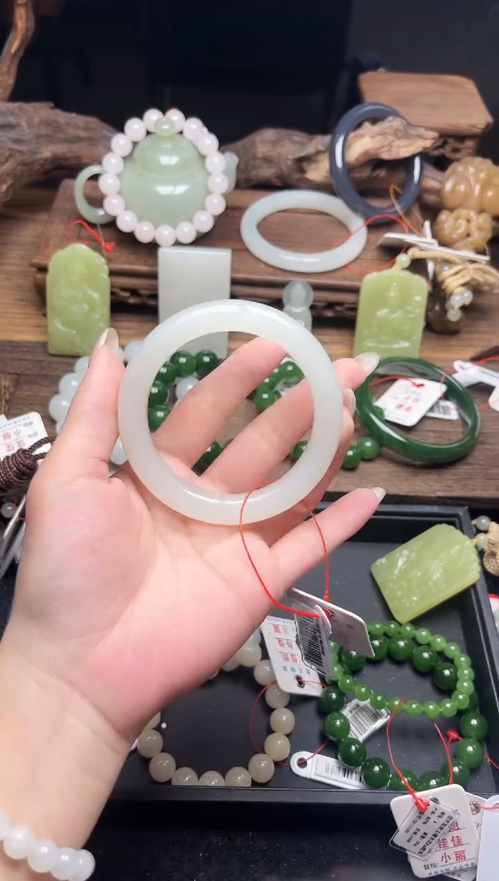 未镶嵌手镯和田玉青海高青白 56圈9015291