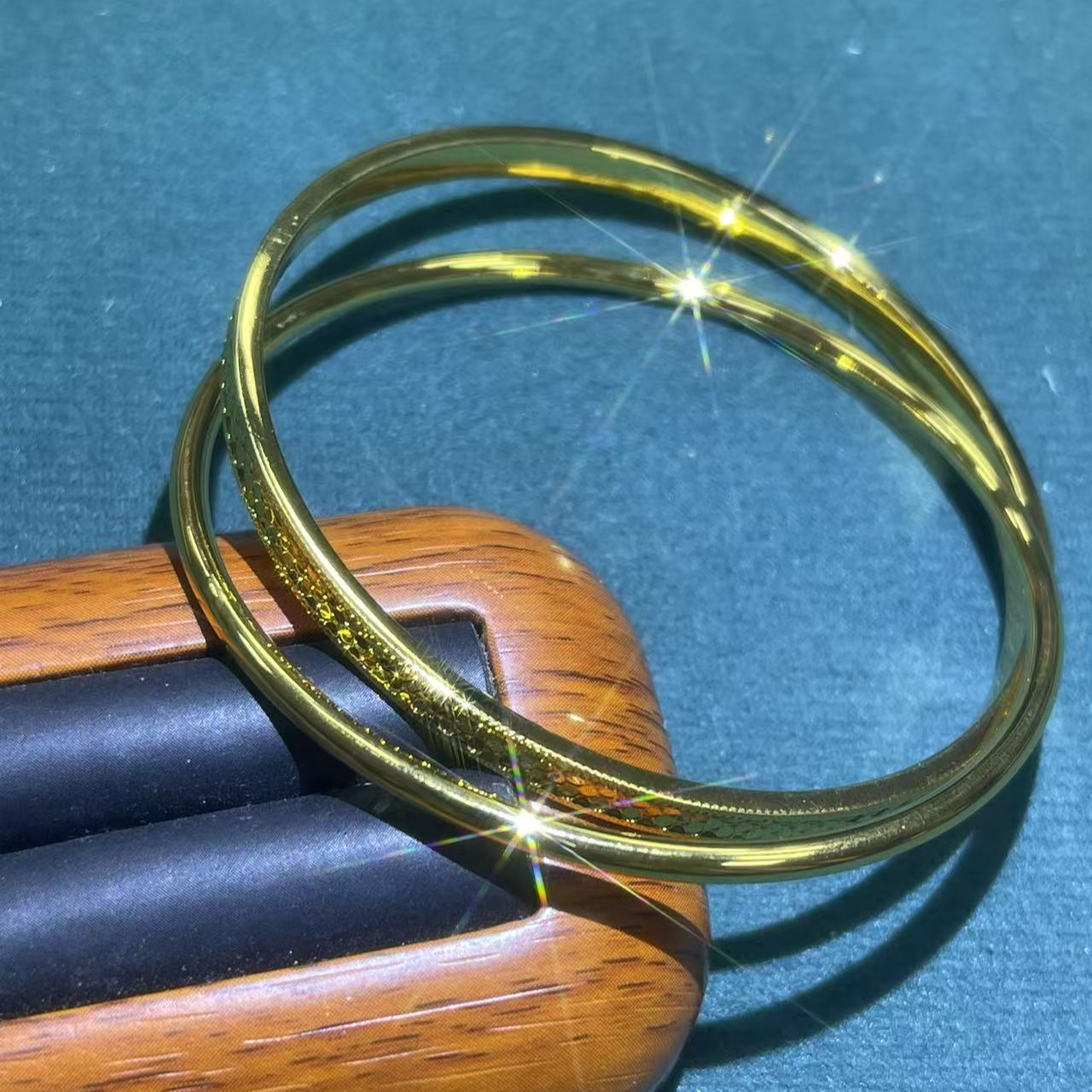 s8340黄色双环蜂巢手镯多样发