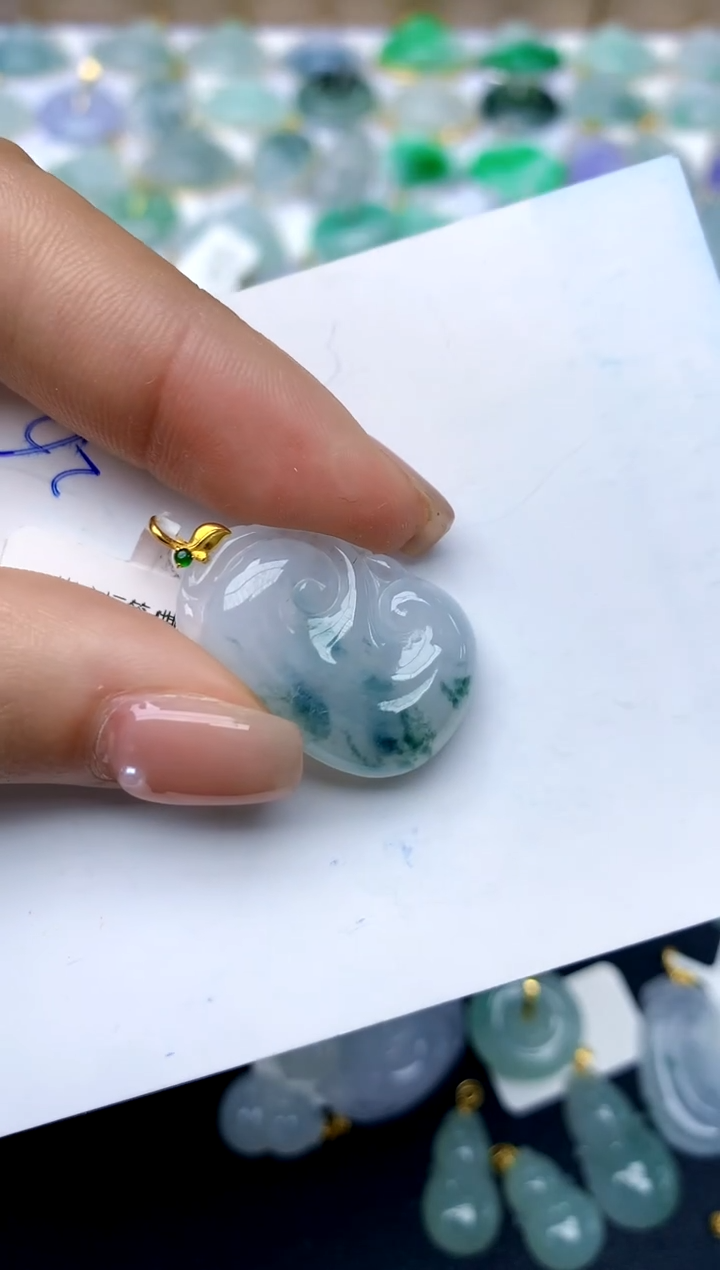 【闪购商品】翡翠颈饰18K金镶嵌26天然A货翡翠