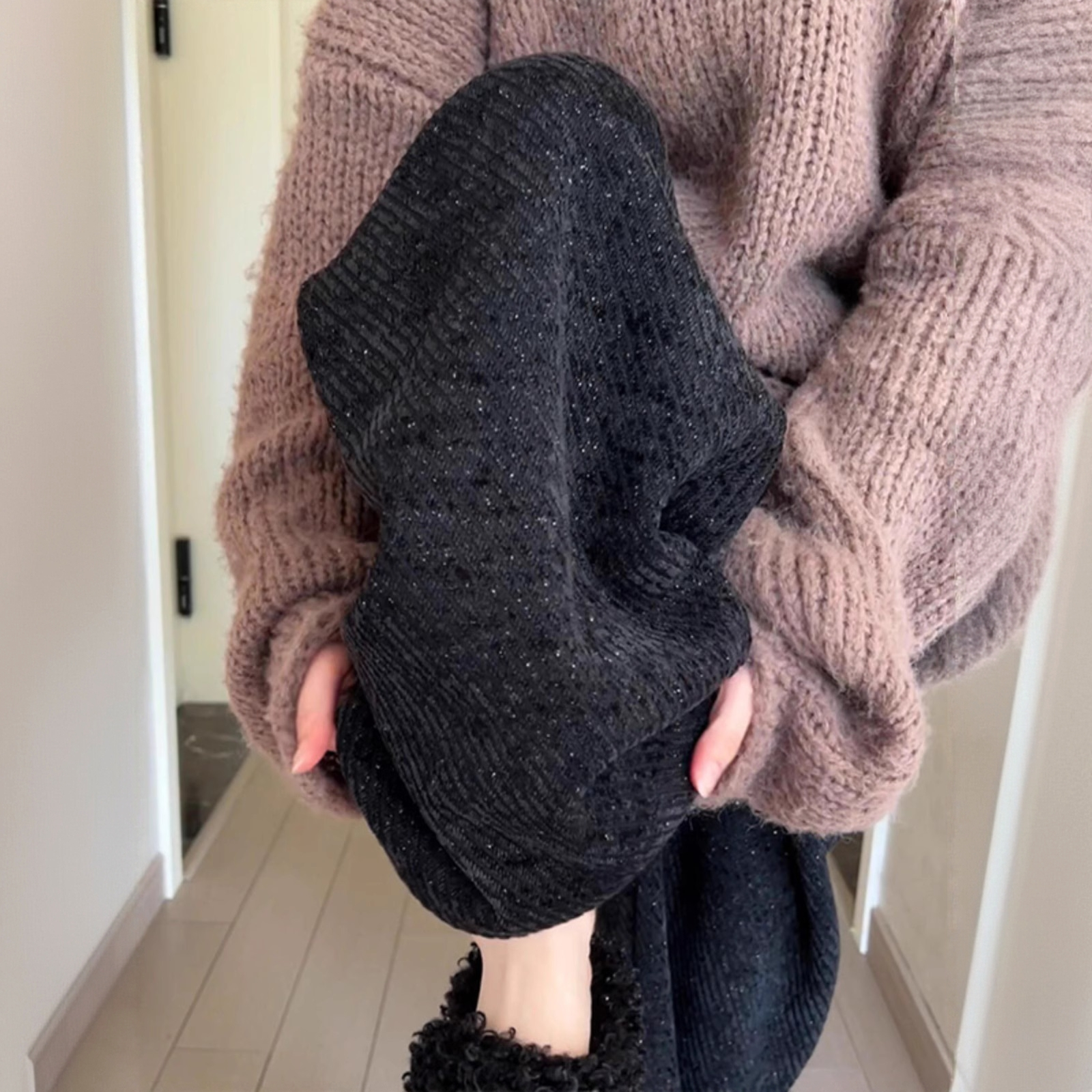 2025冬季加厚百搭显瘦黑色细闪阔腿裤韩系软乎乎慵懒风直筒休闲裤