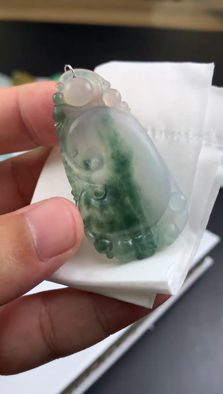 【闪购商品】定制翡翠未镶嵌翡翠