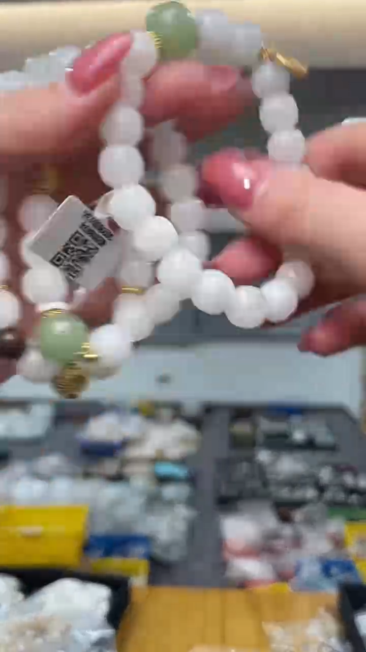未镶嵌手串和田玉（多样性发一件）定制