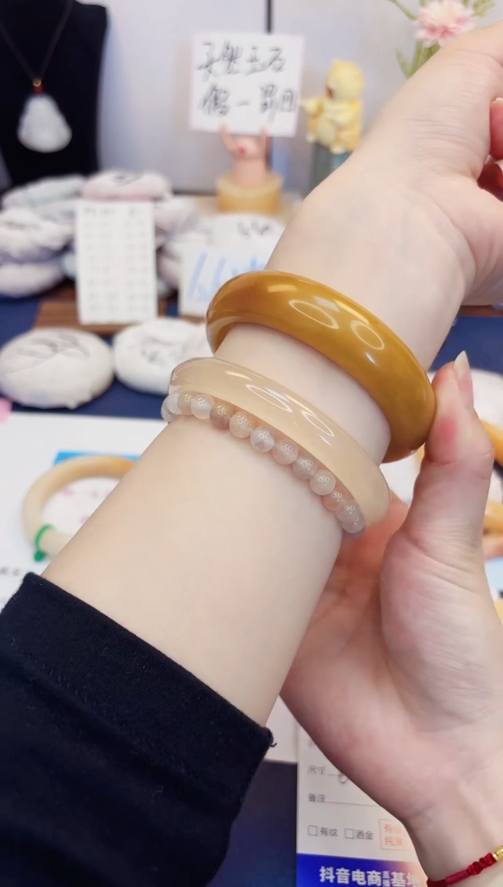 【闪购商品】石英质玉手镯未镶嵌322-财气镯-圈口60