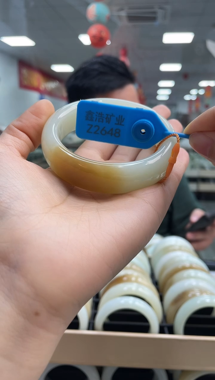 未镶嵌手镯和田玉手镯 Z2648圈口60