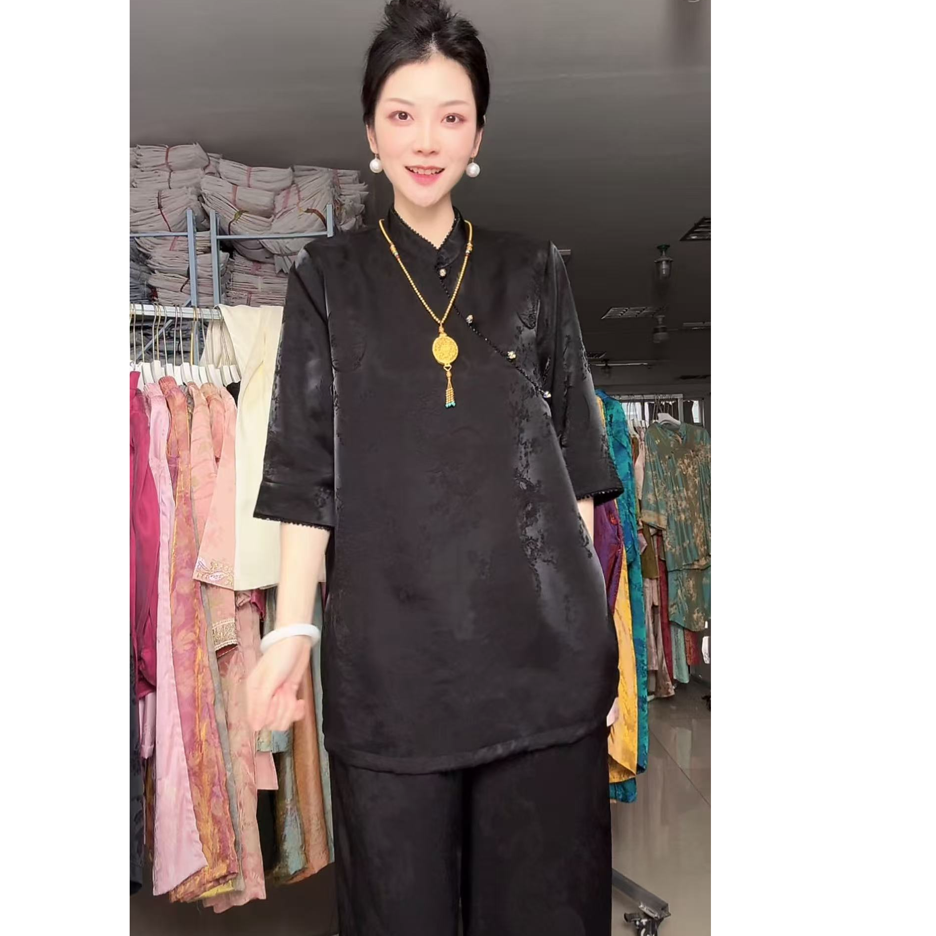 0180--1黑色 常熟新中式新年战袍气质百搭显瘦中长袖套装