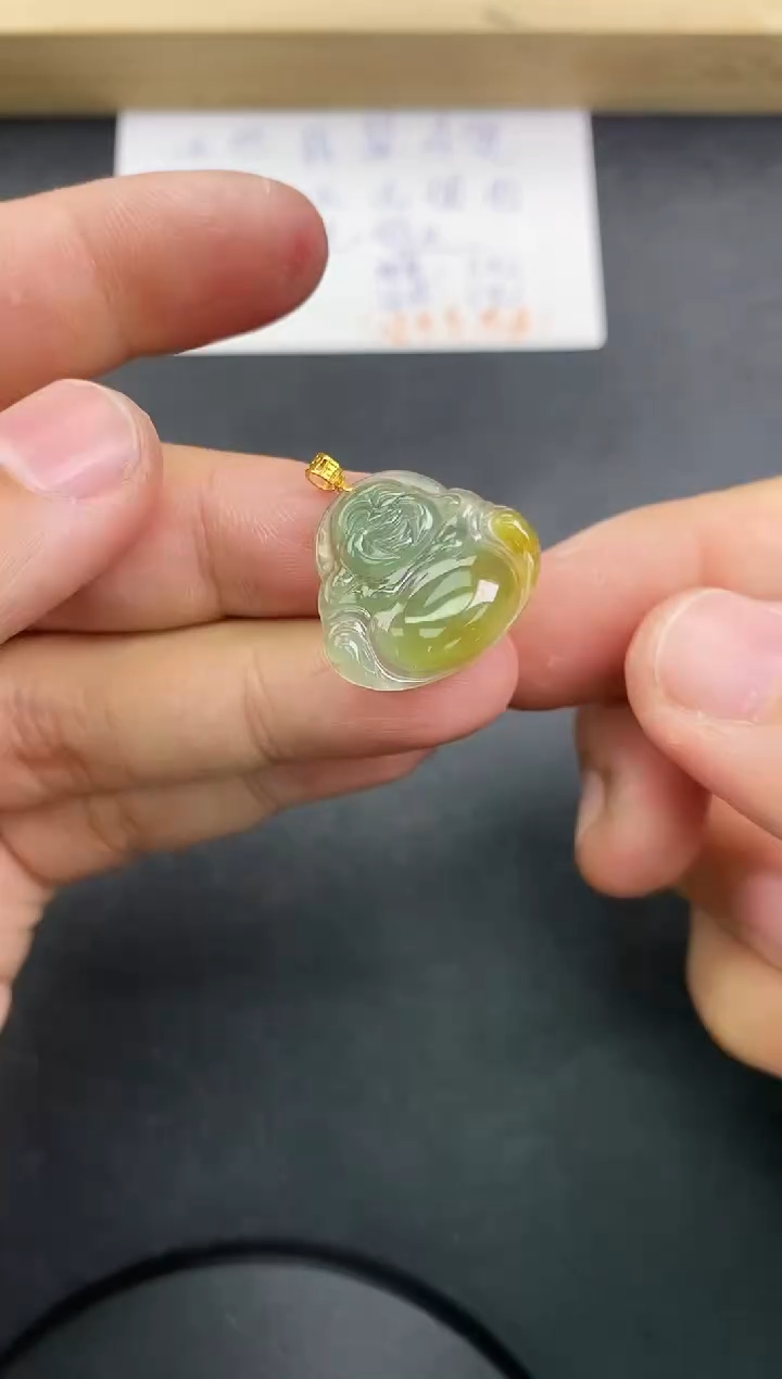 【闪购商品】翡翠颈饰18K金镶嵌天然翡翠A货赠皮绳