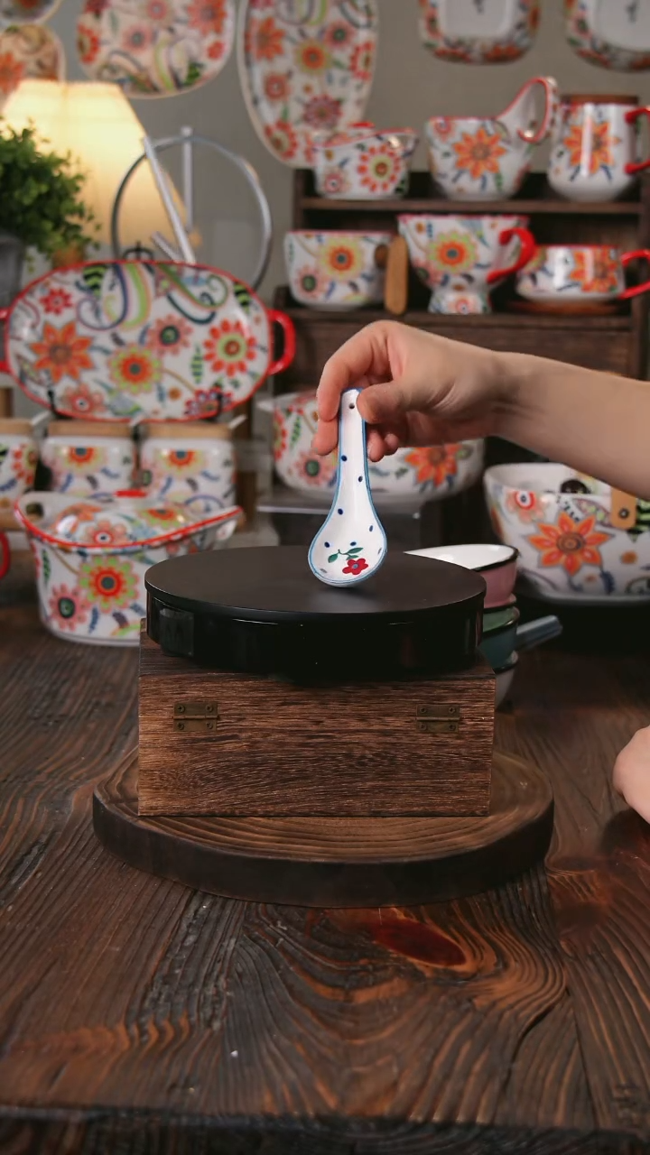 盘小花季勺陶瓷勺4只装