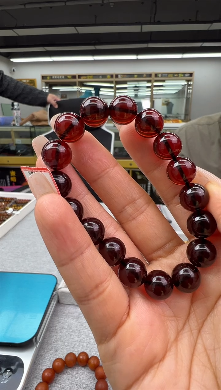 【闪购商品】琥珀手链未镶嵌56秒拍号