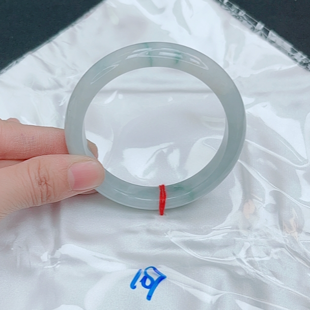 【圈口56~58】缅甸A货翡翠手镯天然玉镯女款晴水底飘花手镯400-107