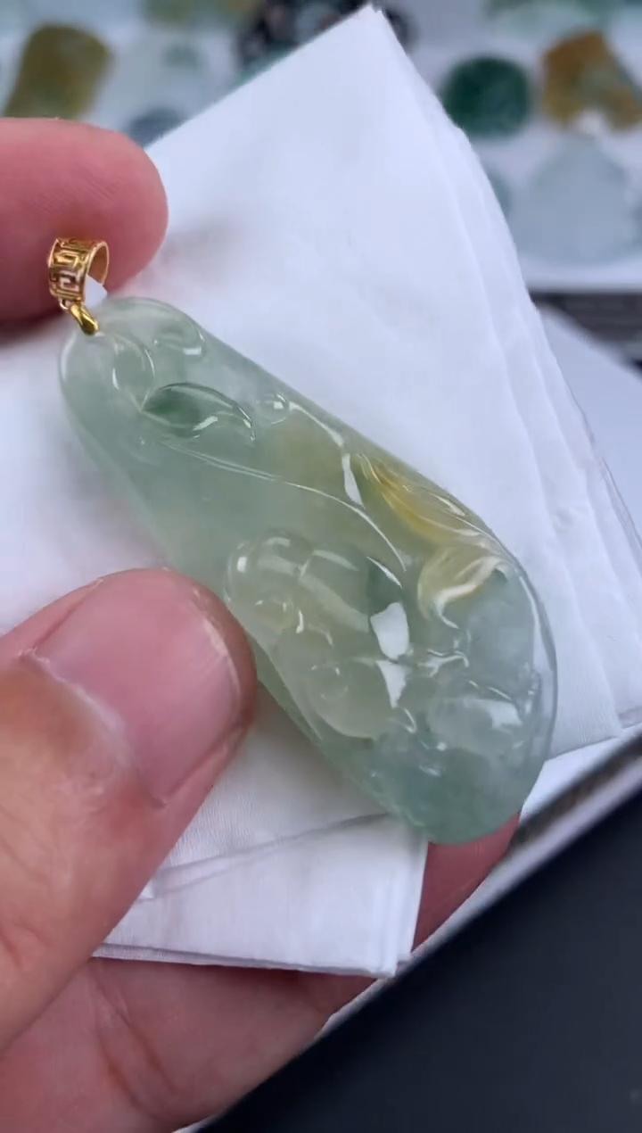 【闪购商品】翡翠颈饰18K金镶嵌翡翠