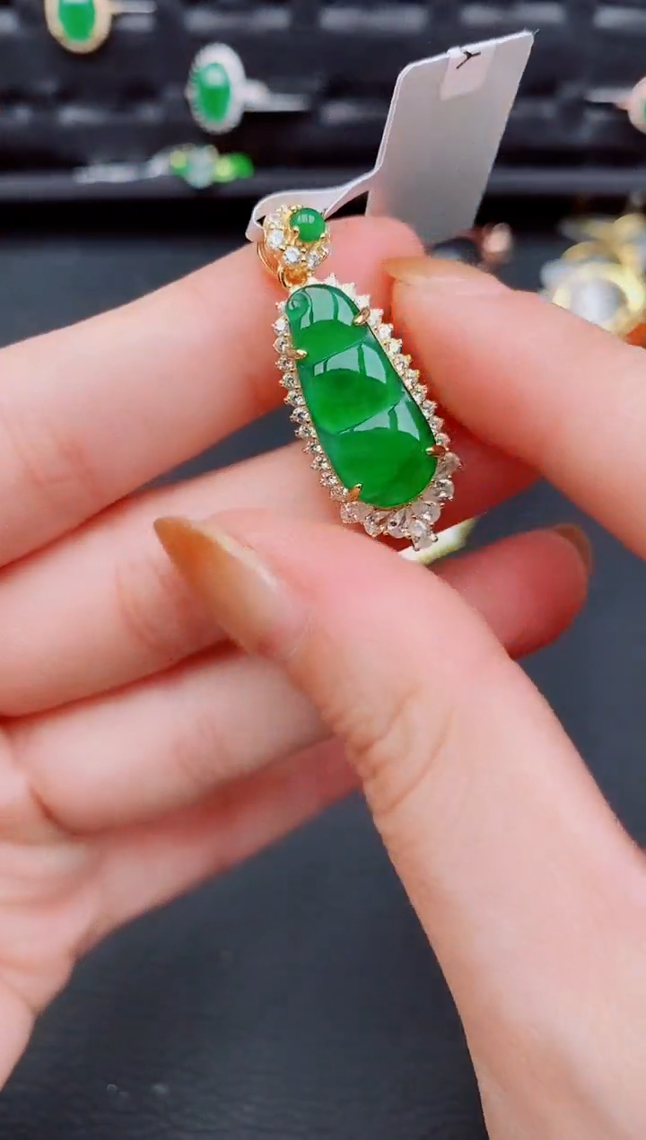 【闪购商品】翡翠颈饰银S925镶嵌天然a货翡翠710