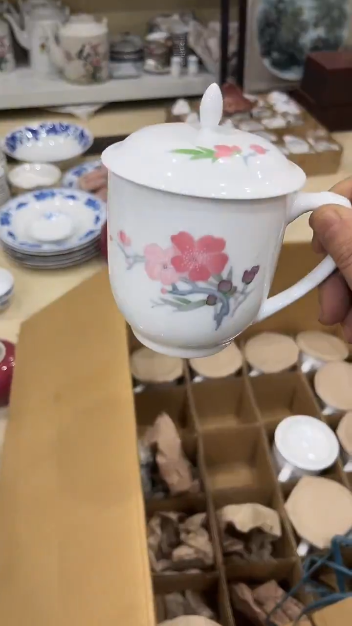 微瑕湖南醴陵釉下五彩陶瓷