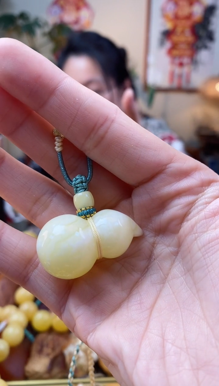 【闪购商品】蜜蜡颈饰未镶嵌吊坠