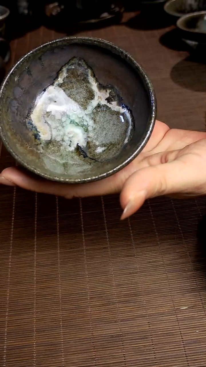 【先报号码看细节】56号茶杯