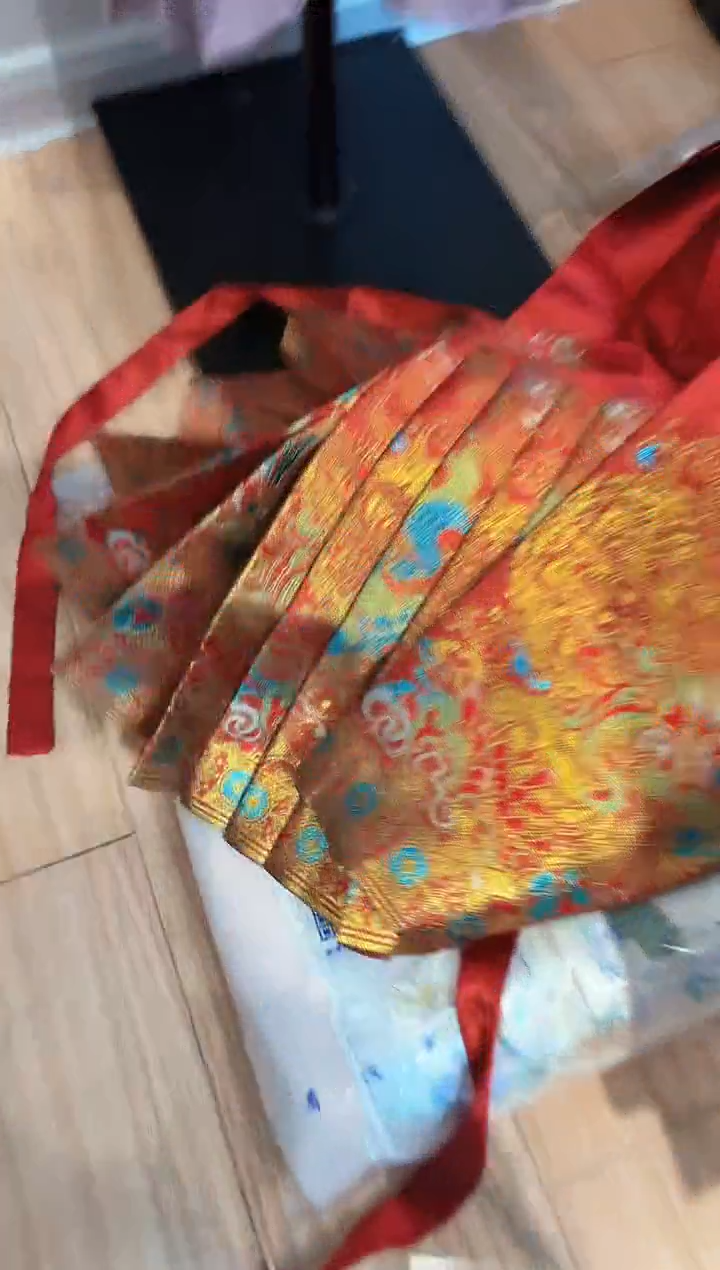 泼天富贵XS码红色织金马面