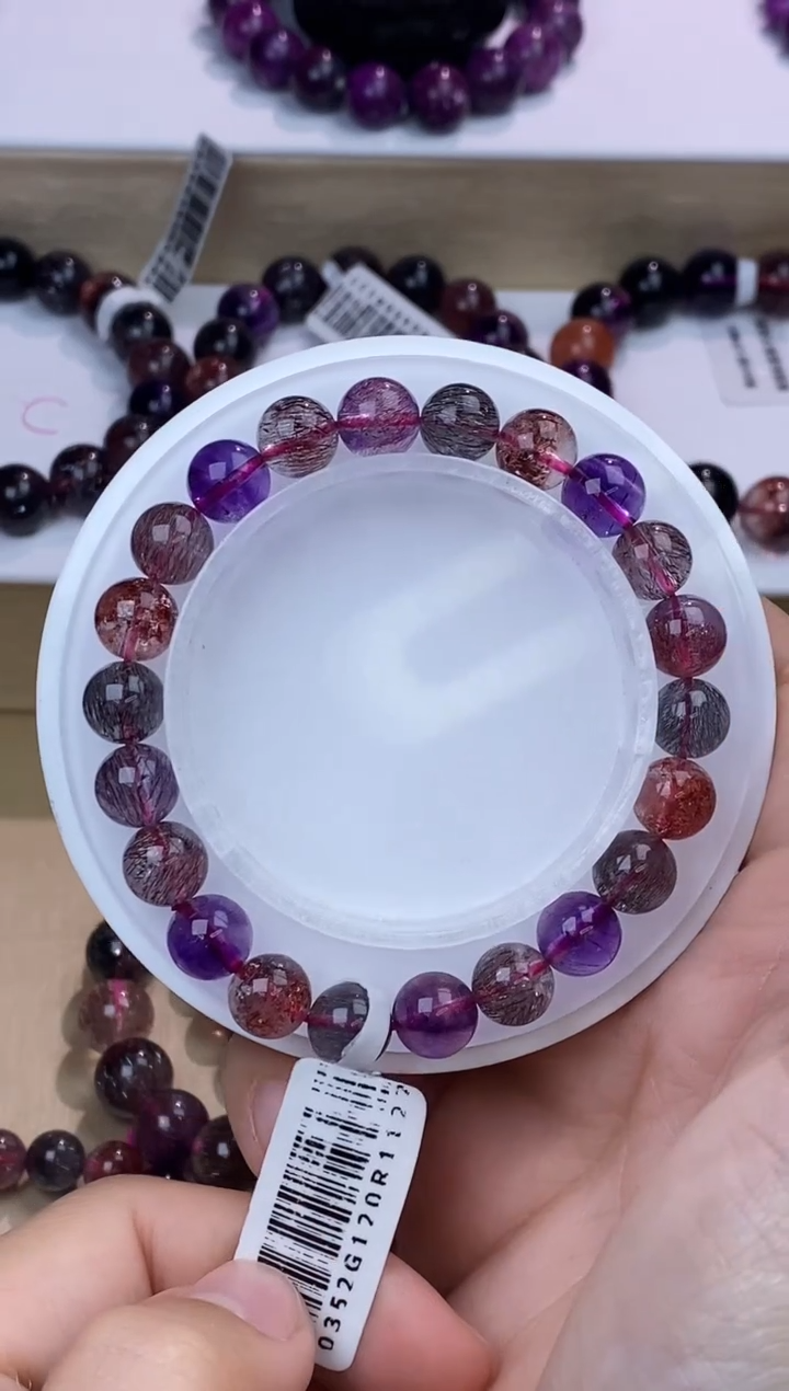【闪购商品】水晶手链未镶嵌黑加仑超七8m+