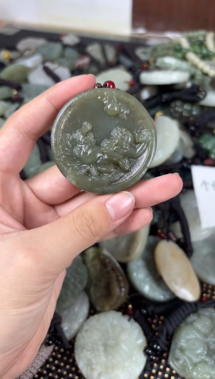 【闪购商品】和田玉颈饰未镶嵌1