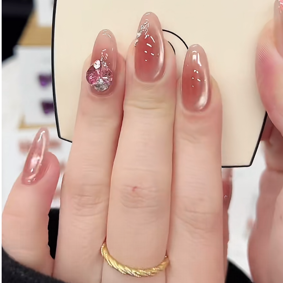 乌梅子酱  蝶诗舞 纯手工定制美甲贴片  高级显白气质穿戴甲12片