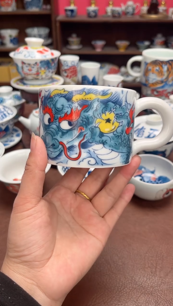 【闪购商品】宠粉福利价        龙纹咖啡杯