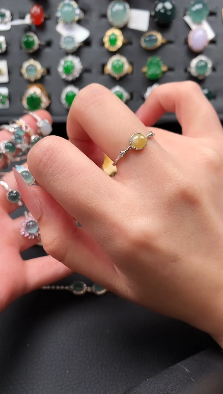 【闪购商品】翡翠戒指银S925镶嵌52141