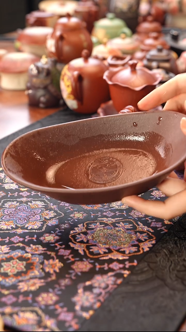 茶壶紫砂紫玉金砂元宝盆