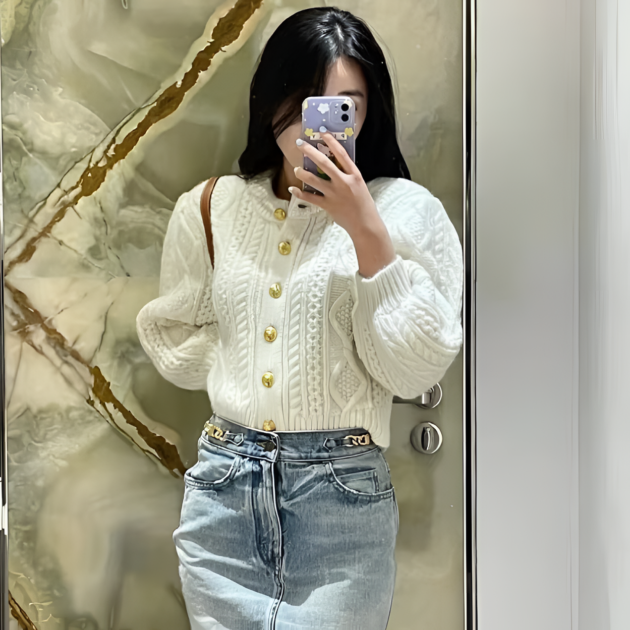 99新 Celine/思琳 2510123/L码/纯色单排浮雕扣针织开衫