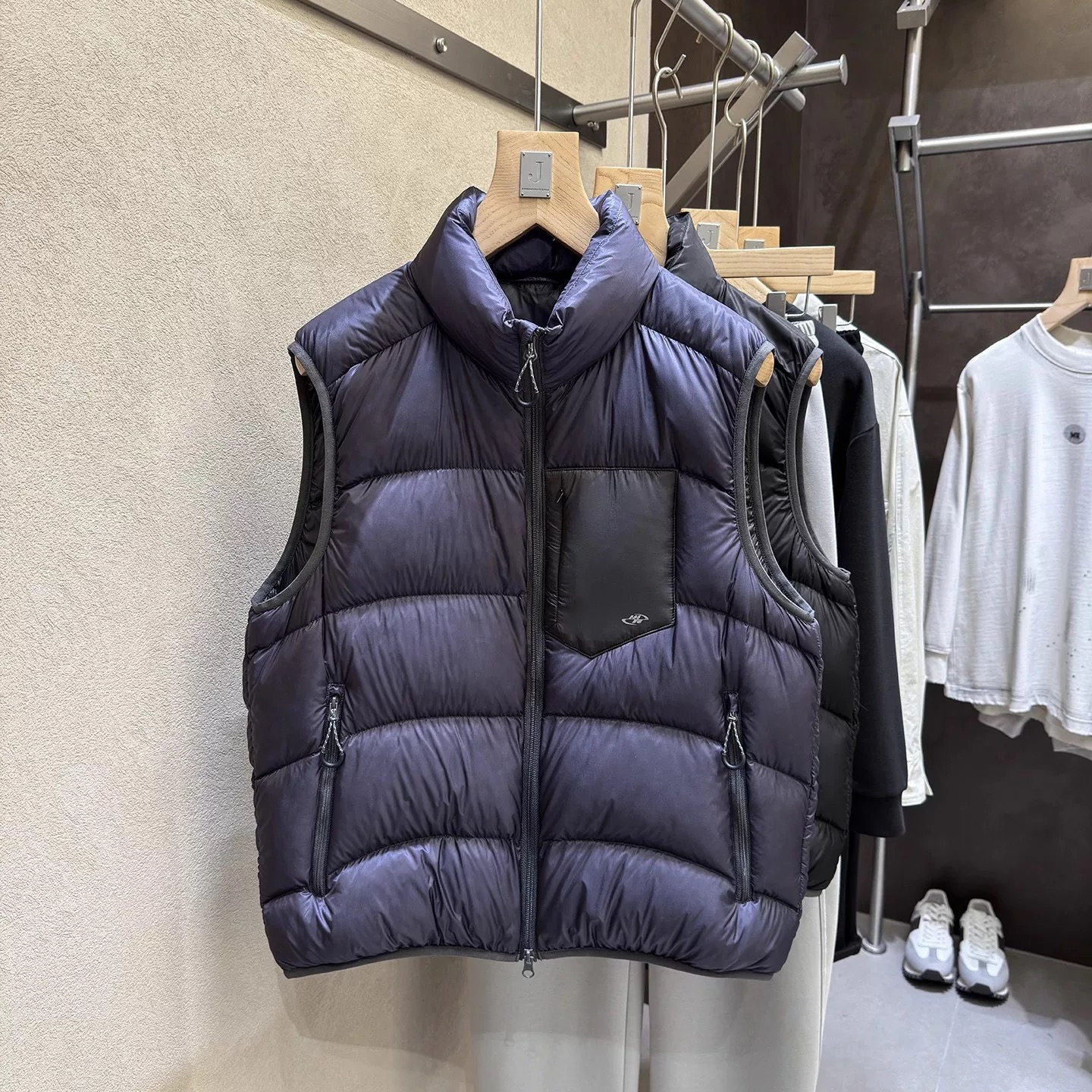 AW【“镇店之宝”HHR国标90拒水鸭绒马甲】1000+！800蓬羽绒服Z-3311