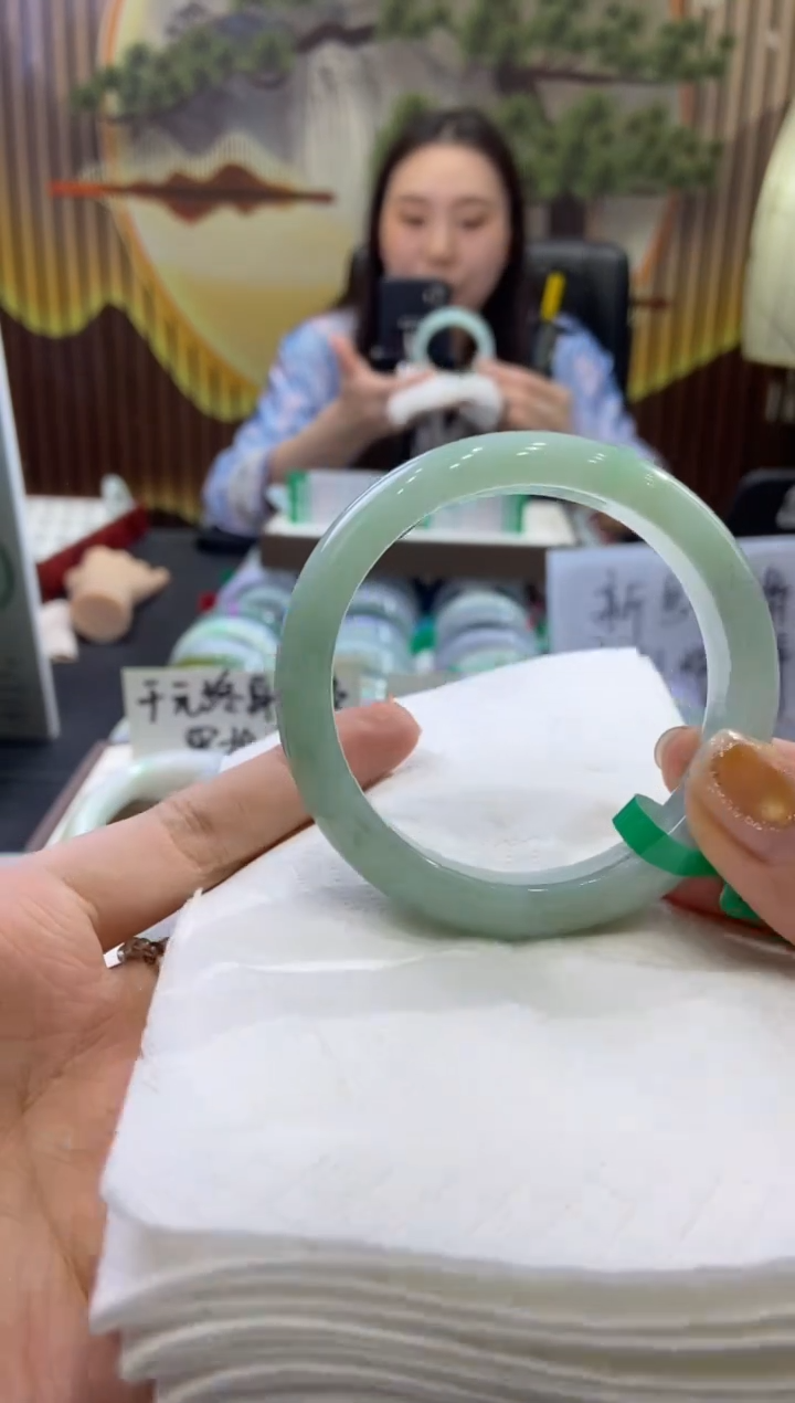 未镶嵌手镯翡翠0006976