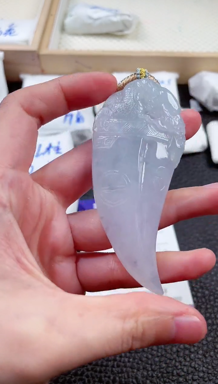 【闪购商品】翡翠颈饰未镶嵌00002296
