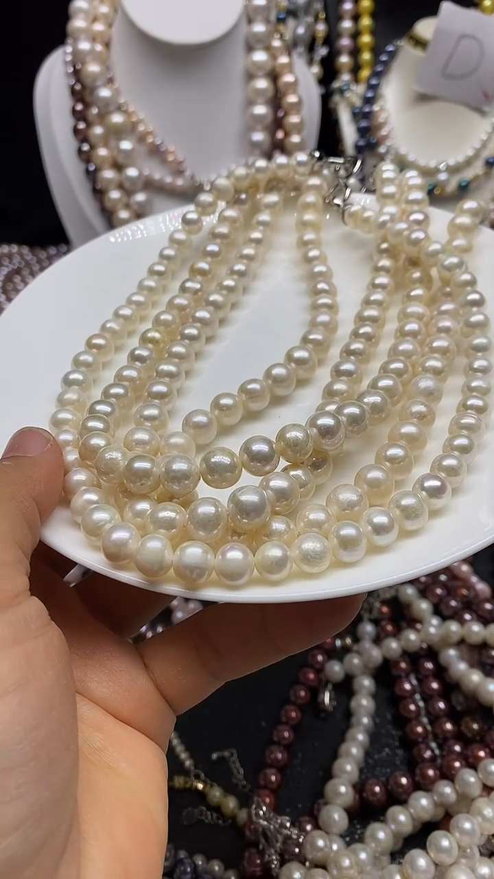 淡水珍珠未镶嵌颈饰多人