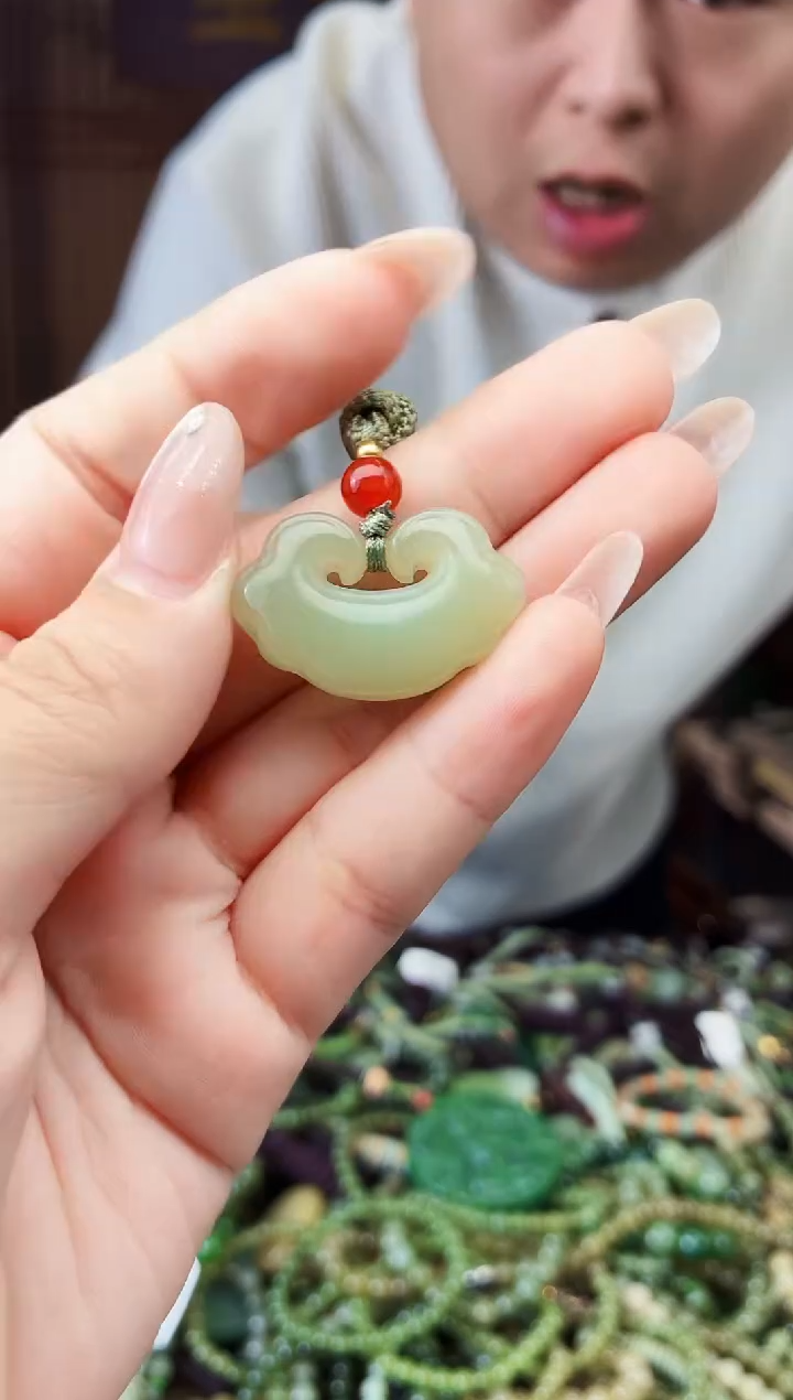 颈饰未镶嵌和田玉多样性发货拍一发一