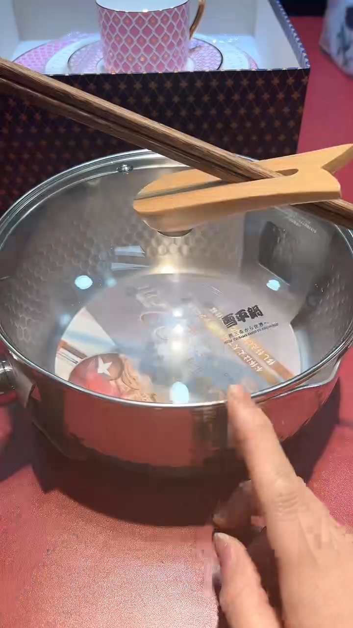 【闪购商品】瓷片锅碗瓢盆一件不剩