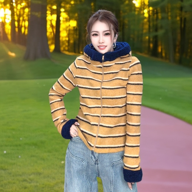 新款条纹毛毛帽子卫衣连帽冬季卫衣外套28156
